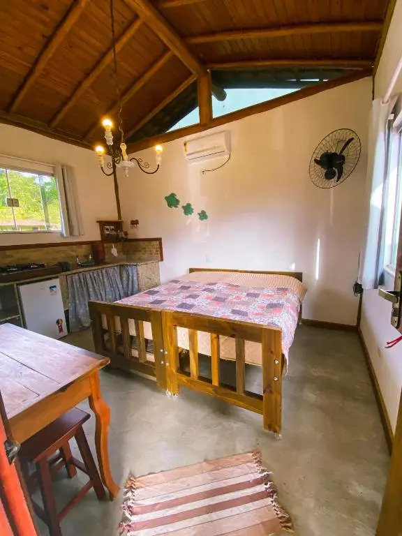 Suíte com cozinha próxima a Trindade Paraty Flats Roots