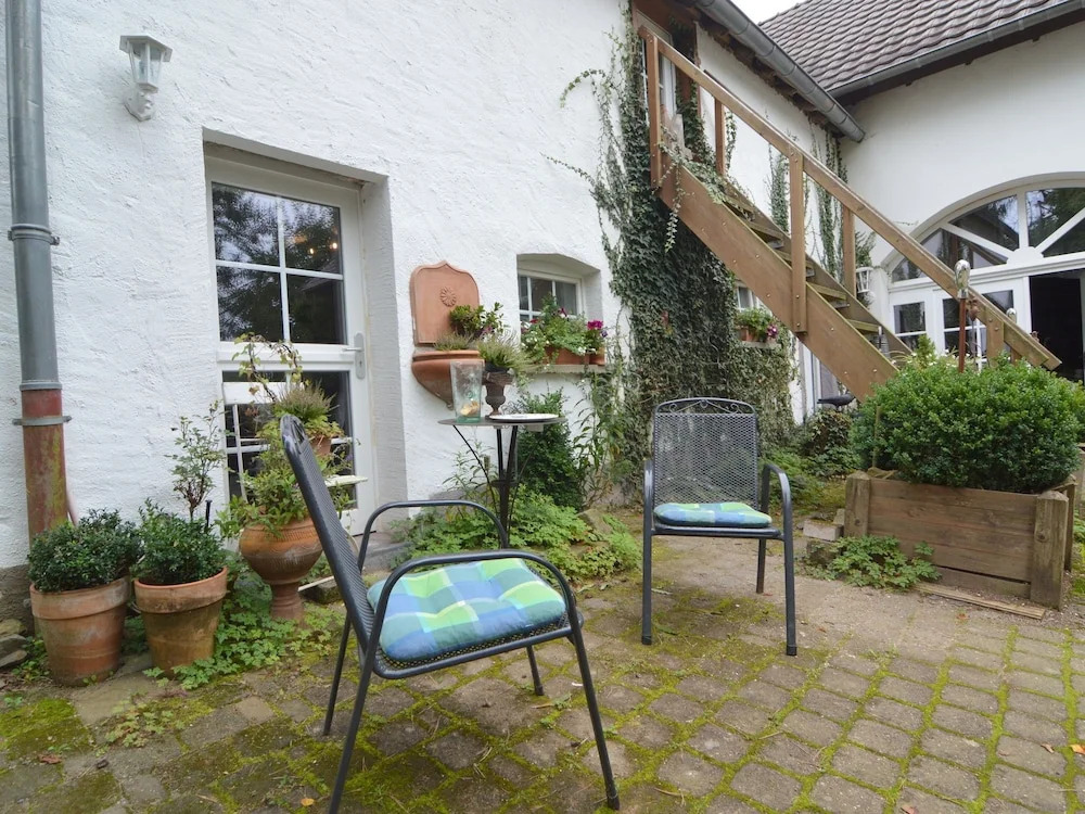 Romantic Eifel Hideaway