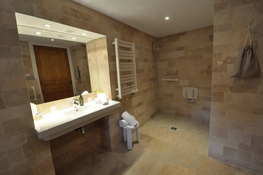 Le Clos Du Buis