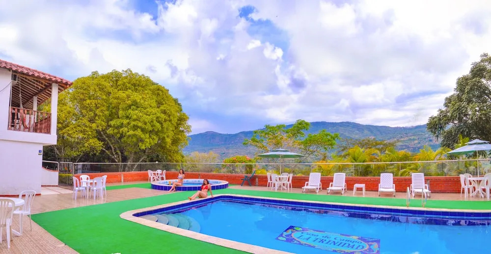 Hotel Campestre La Trinidad