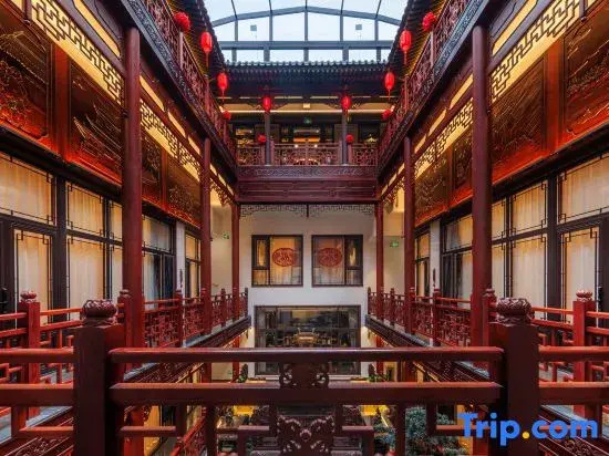 Yunzhong Chaoran Pavilion  (Huayan Temple Branch, Datong Ancient Town)