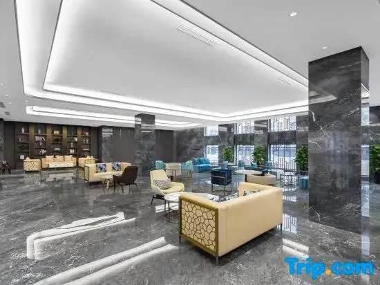 RuiLi Blossom Hotel