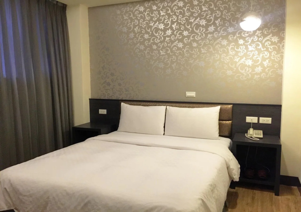 Jinbao Hotel