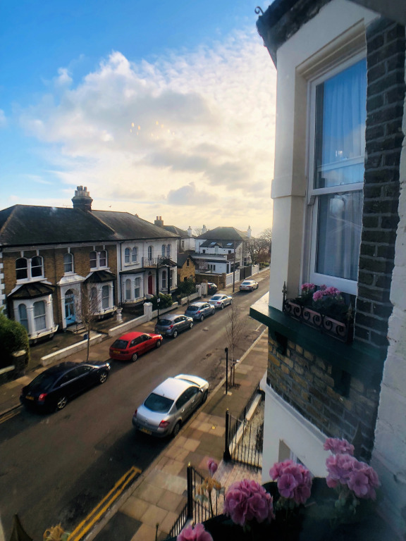 Ilfracombe House Hotel - near Cliffs Pavilion
