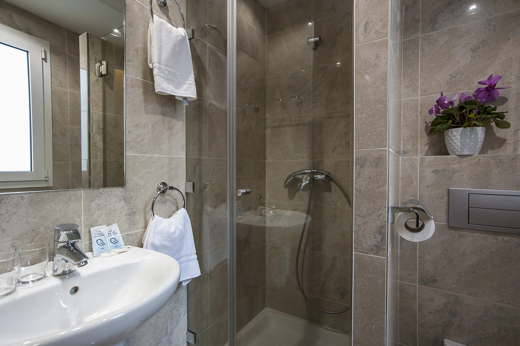 Iraipe Izaga Hostal