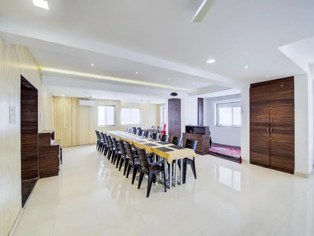 Itsy Hotel New Retreat Main Market Mahabaleshwar