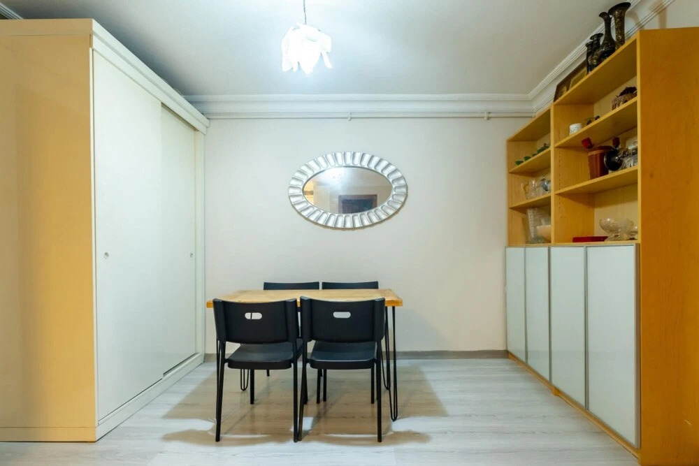 Eclectic Apartment near Popular Attractions in Beyoglu