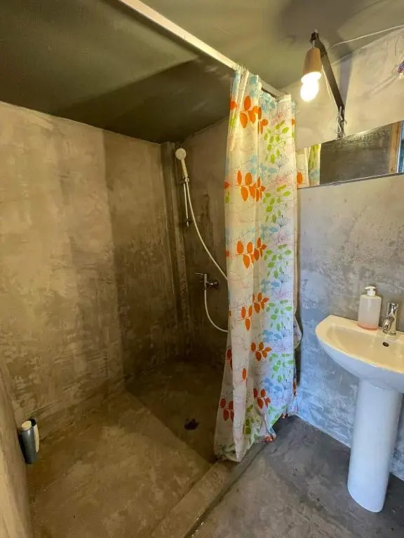 Tent by the sea, private toilet and kitchenette