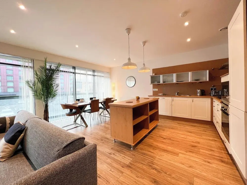 Hydro Apartments
