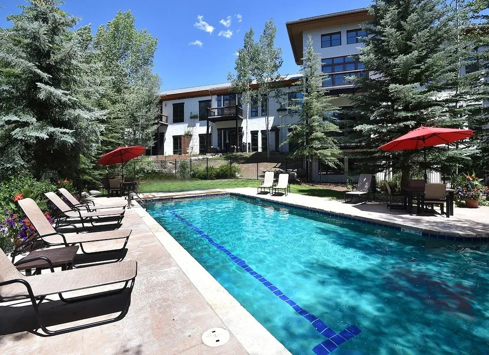 Brookside Townhome 103 3 Bedroom Townhouse