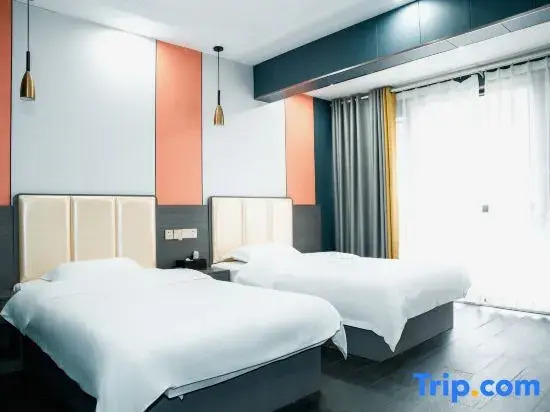 Guochang Yingge Hotel