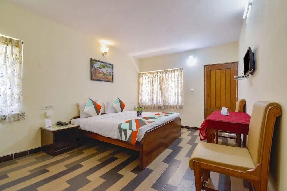 FabHotel Wenlock Homes