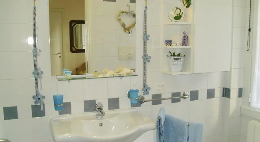 Zara Cosy & Cheap Apartment
