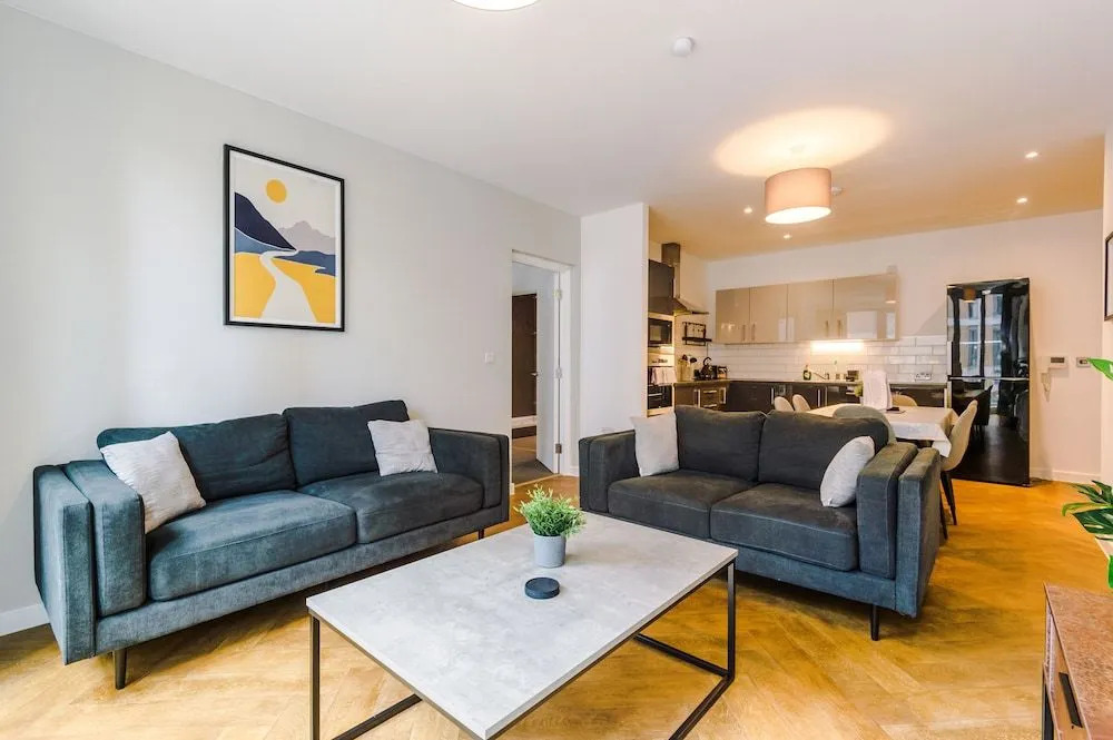 Hilltop Serviced Apartments - Ancoats