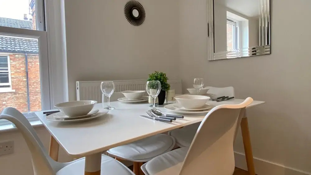 De Parys Serviced Flat in Bedford 4 Live
