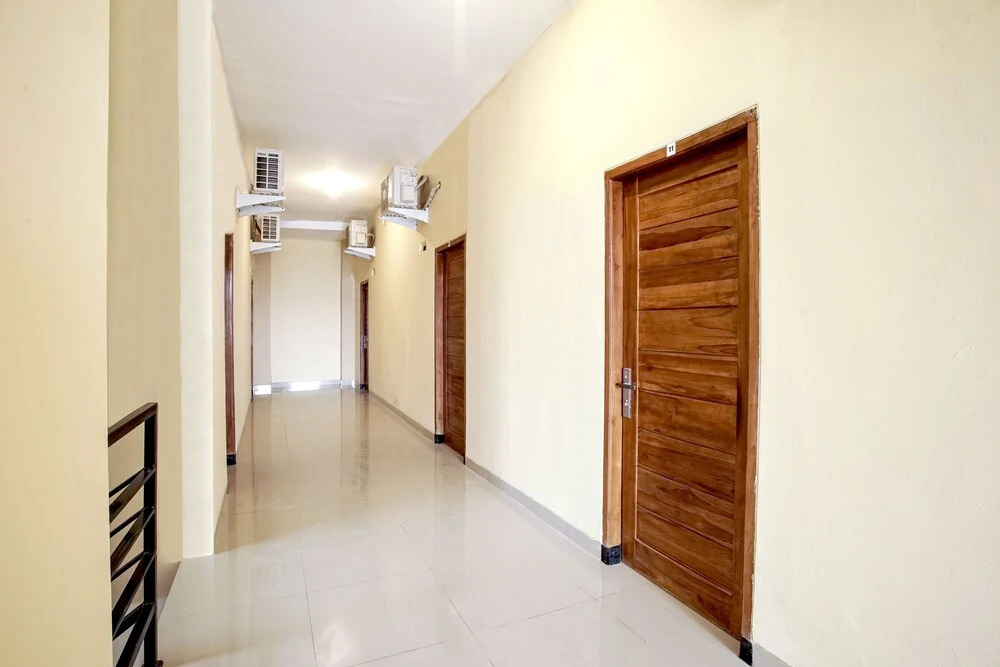 Eirini Family Homestay by OYO Rooms