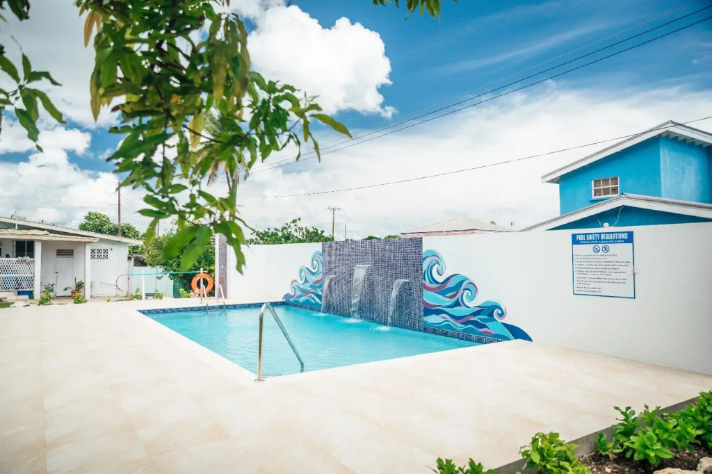 Adulo Apartments