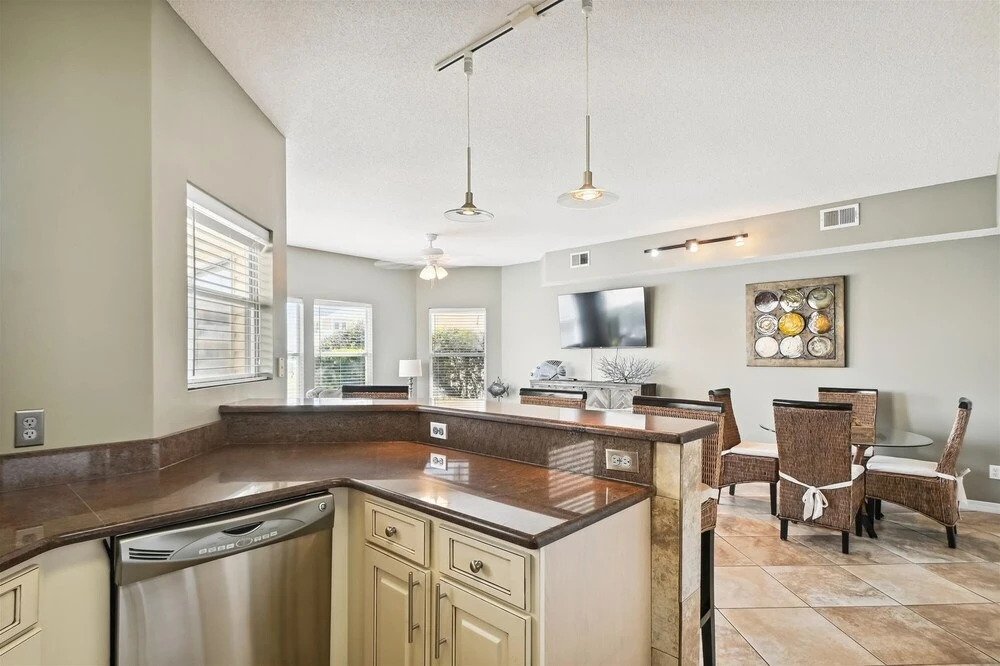Sandpiper Cove 9125 2 Bedroom Condo by RedAwning