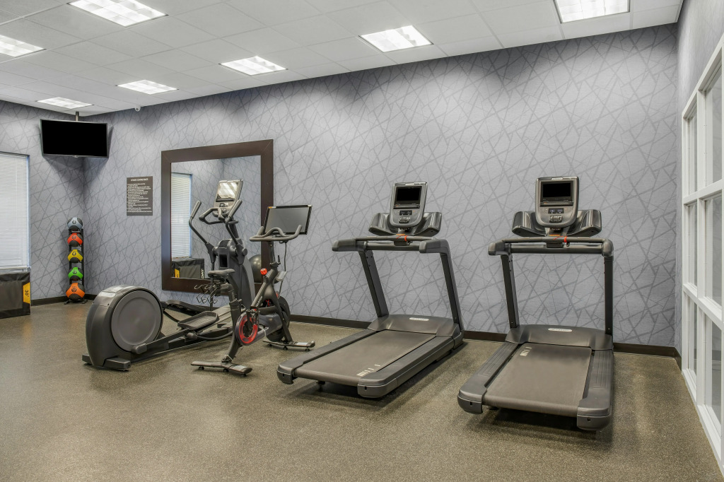 Homewood Suites by Hilton Winnipeg Airport - Polo Park