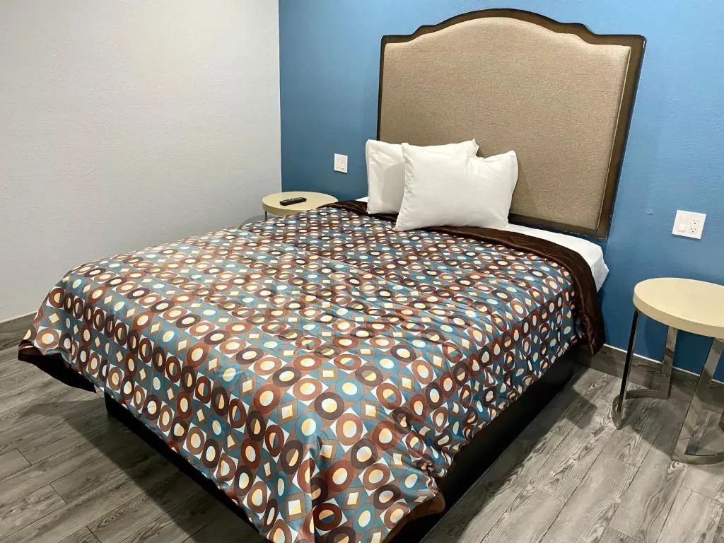 Dixie Motel