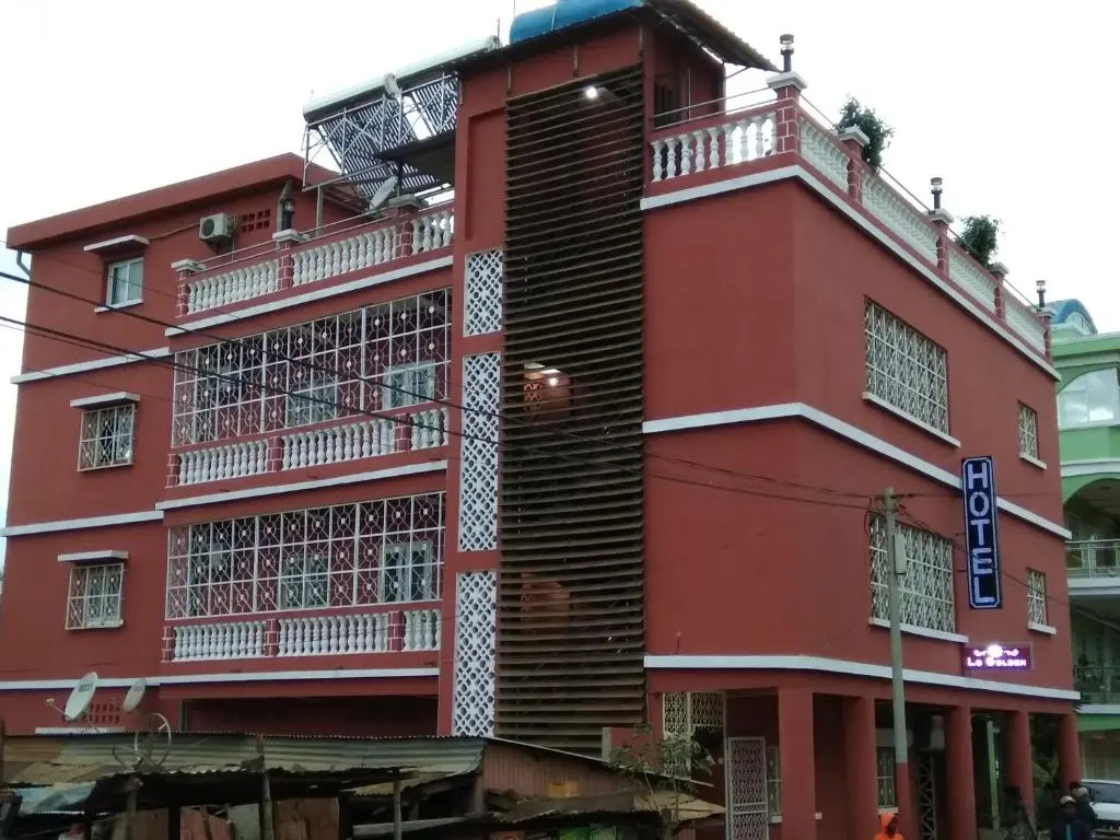 Hotel Golden House