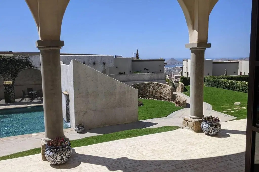 Gorgeous Two-Bedroom Cabo Condo I Casa Finisterra