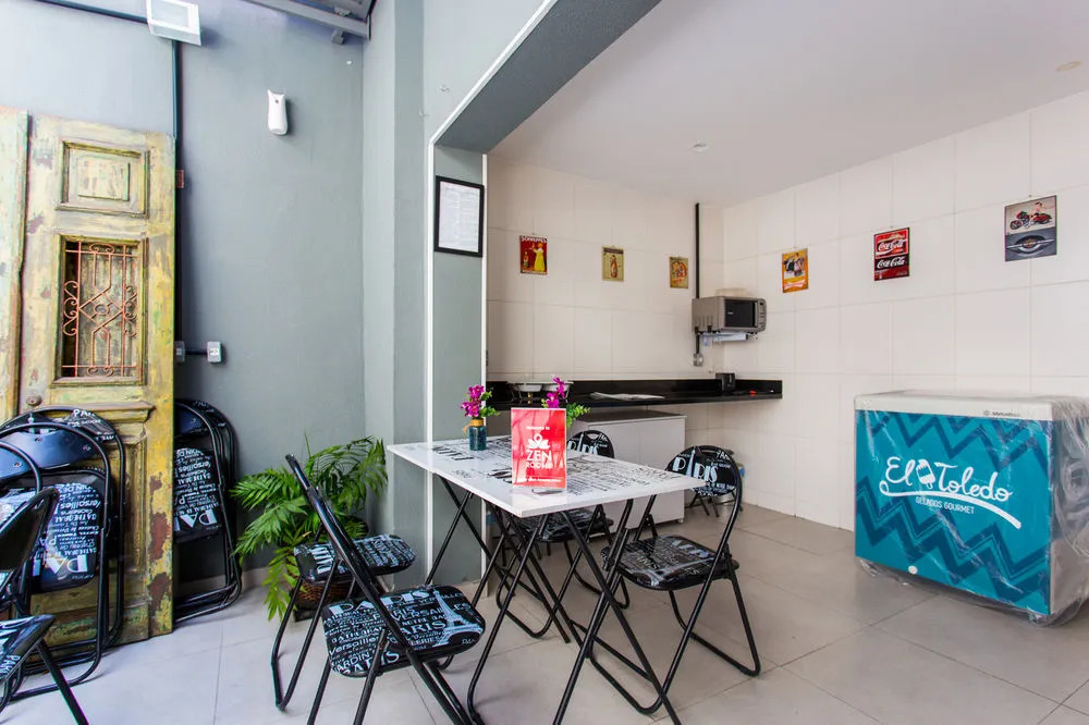 ZEN Rooms Mena Barreto