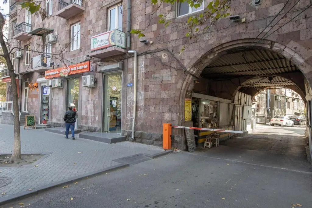 Stay Inn Apartments at Mashtots Avenue 5A