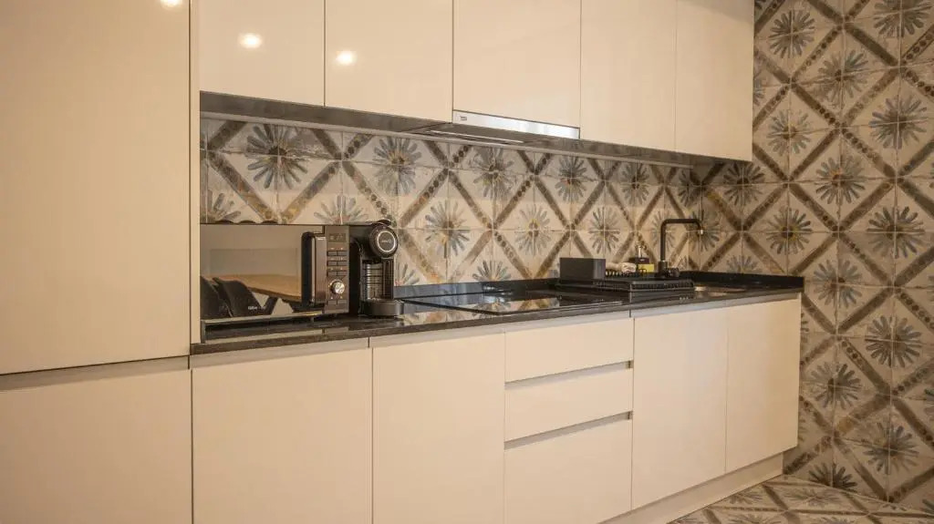 Apartamentos Beco dos Quartinhos - FREE WIFI - NETFLIX - BY BEDZY