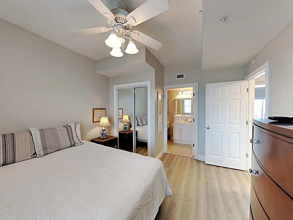 South Harbour #2F by Southern Vacation Rentals