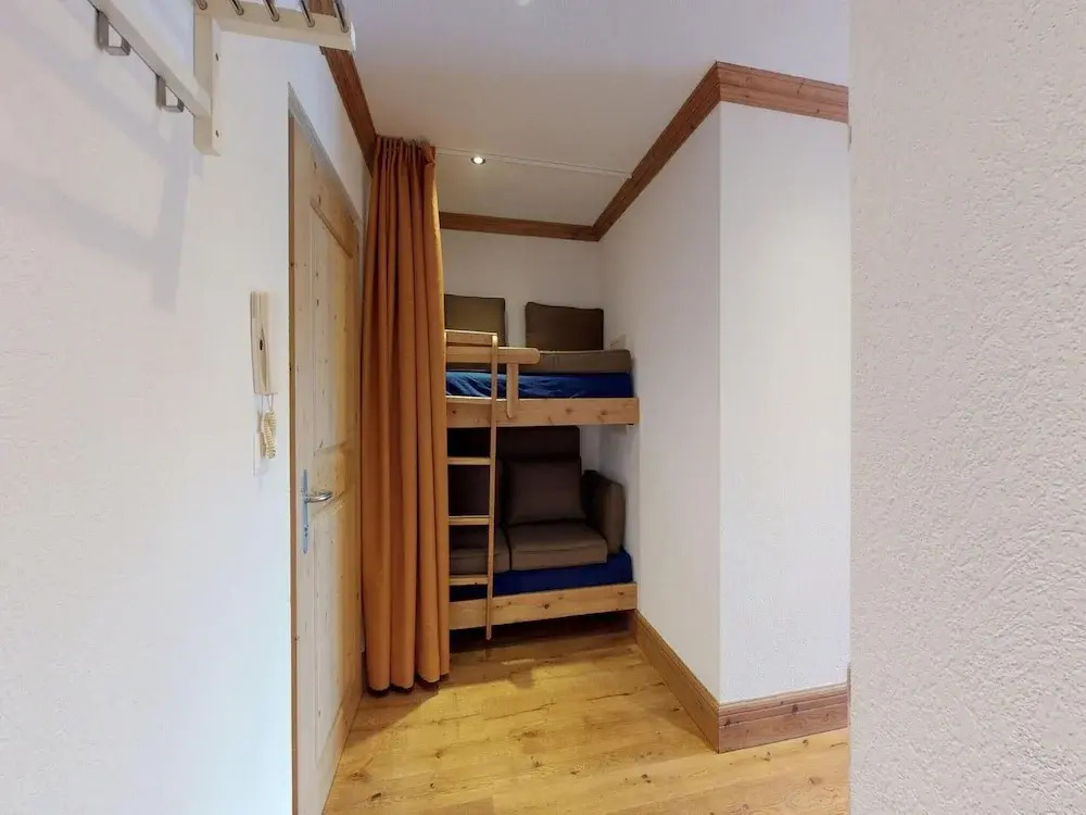 Modern Apartment in Prime Location