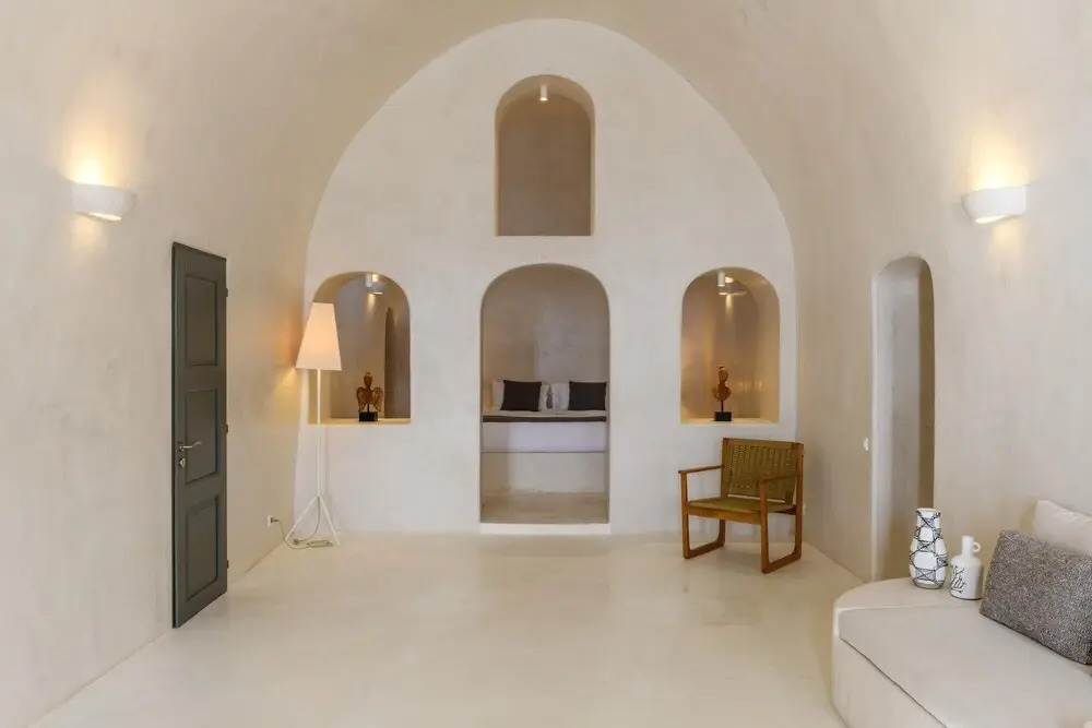 Villa Dawn in Fira Santorini