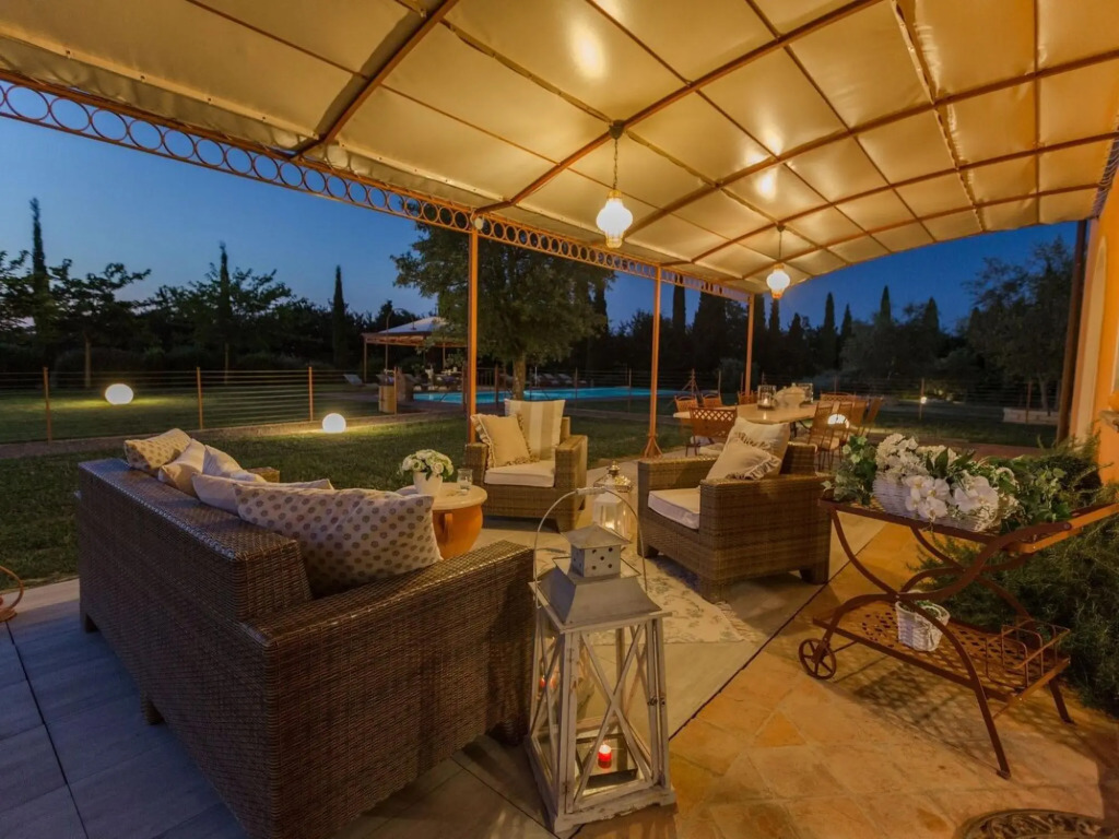 Pleasant Villa in Peccioli With Private Swimming Pool