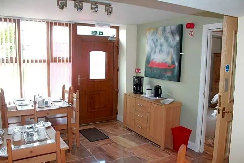 Riverside Guest House