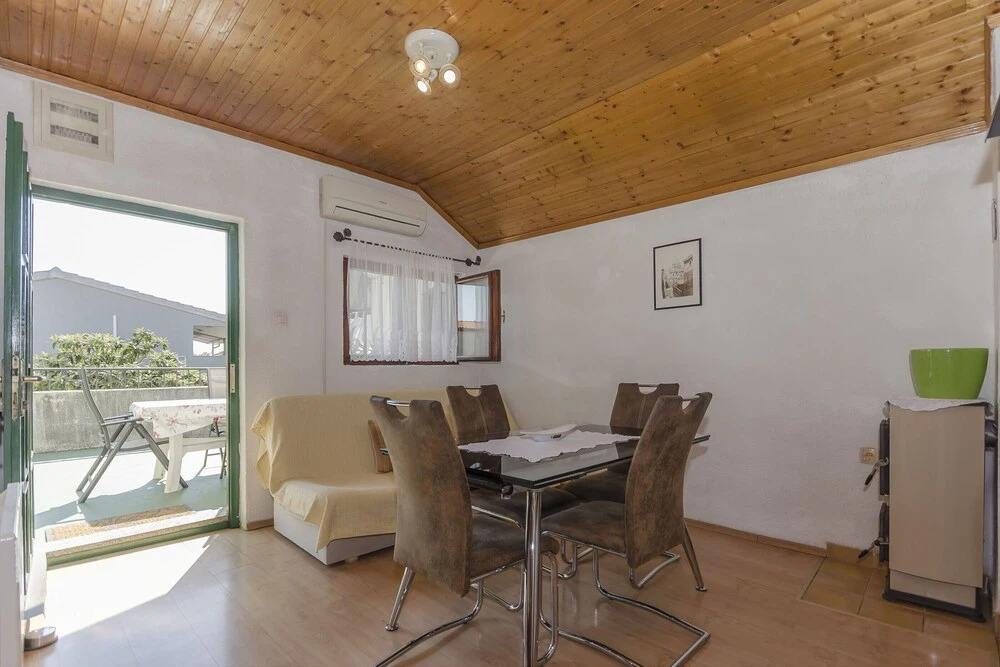 Apartments Romic