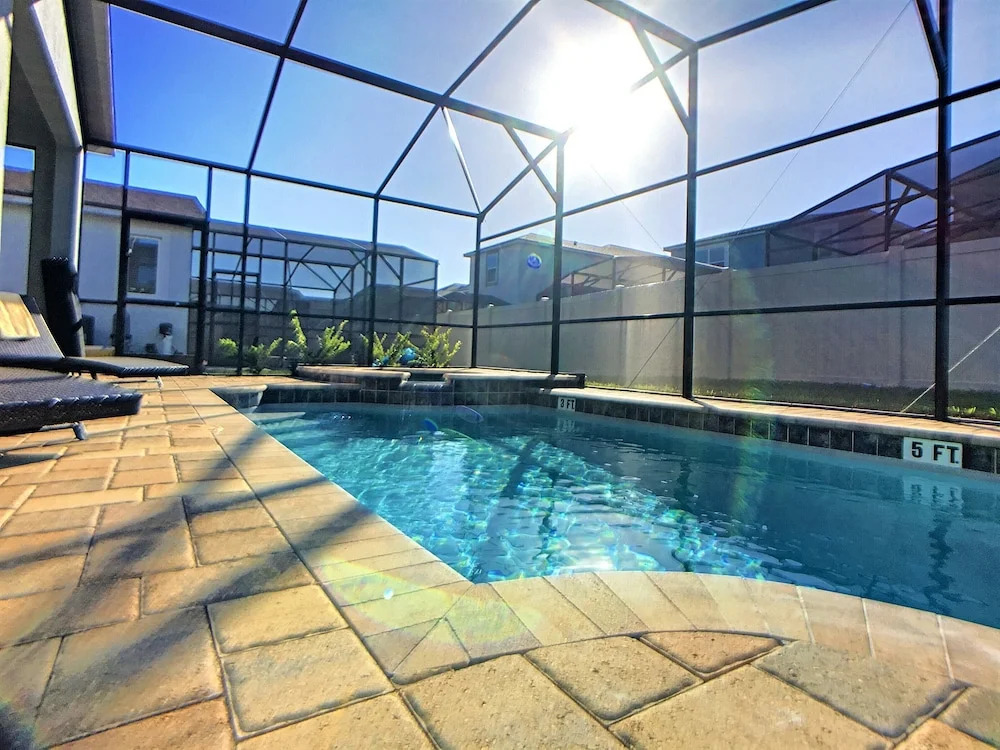 Laguna Villa by Florida Spirit