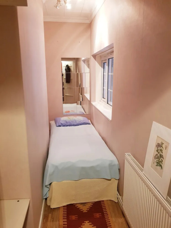 Thistle City London Apartment