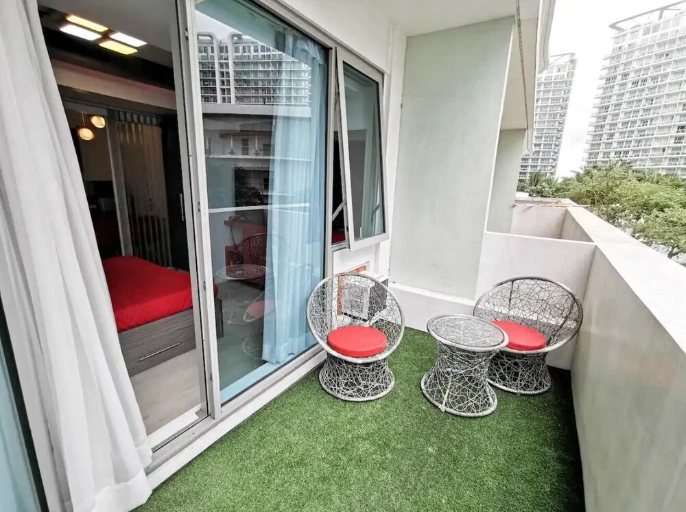Azure Staycation by Casa Lepap