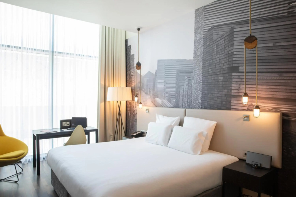 Pullman Liverpool