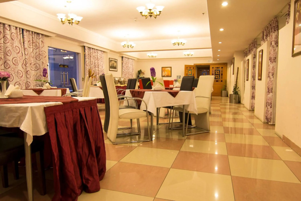 Le Park Hotel