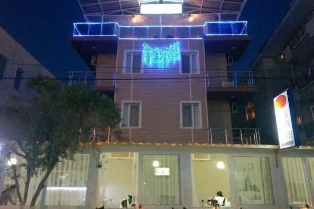 Butik Eren Otel