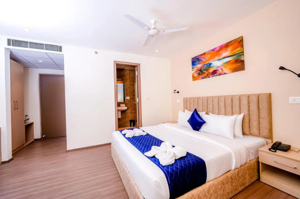 The Vantage Inn, near US Consulate Gachibowli Hyderabad