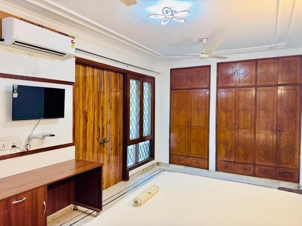 Fortune Home Service Apartment 1BHK E-30