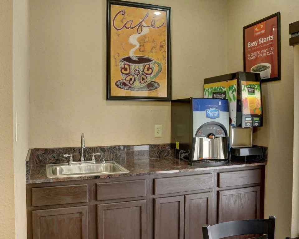 Econo Lodge Texarkana I-30