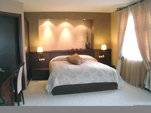 Varosha Club Hotel