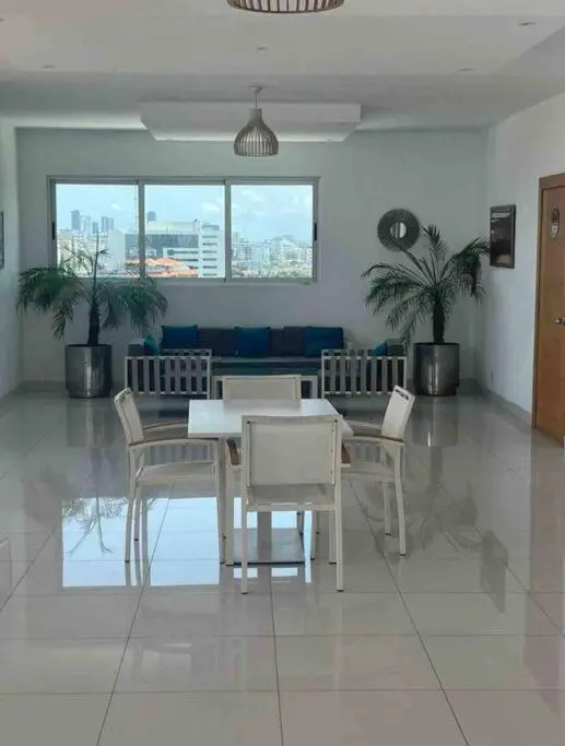 Nice luxury apartment in the city center 7D