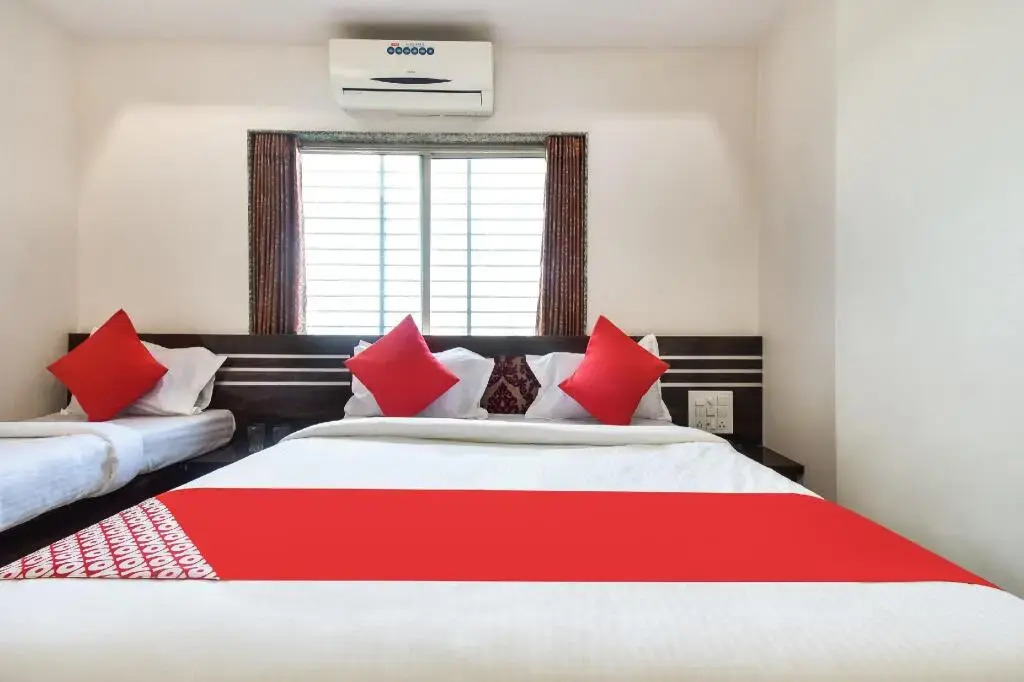 Hotel Neem Palace by OYO Rooms