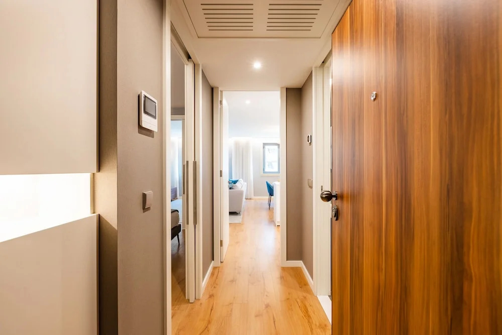 Renovato Deluxe Apartment