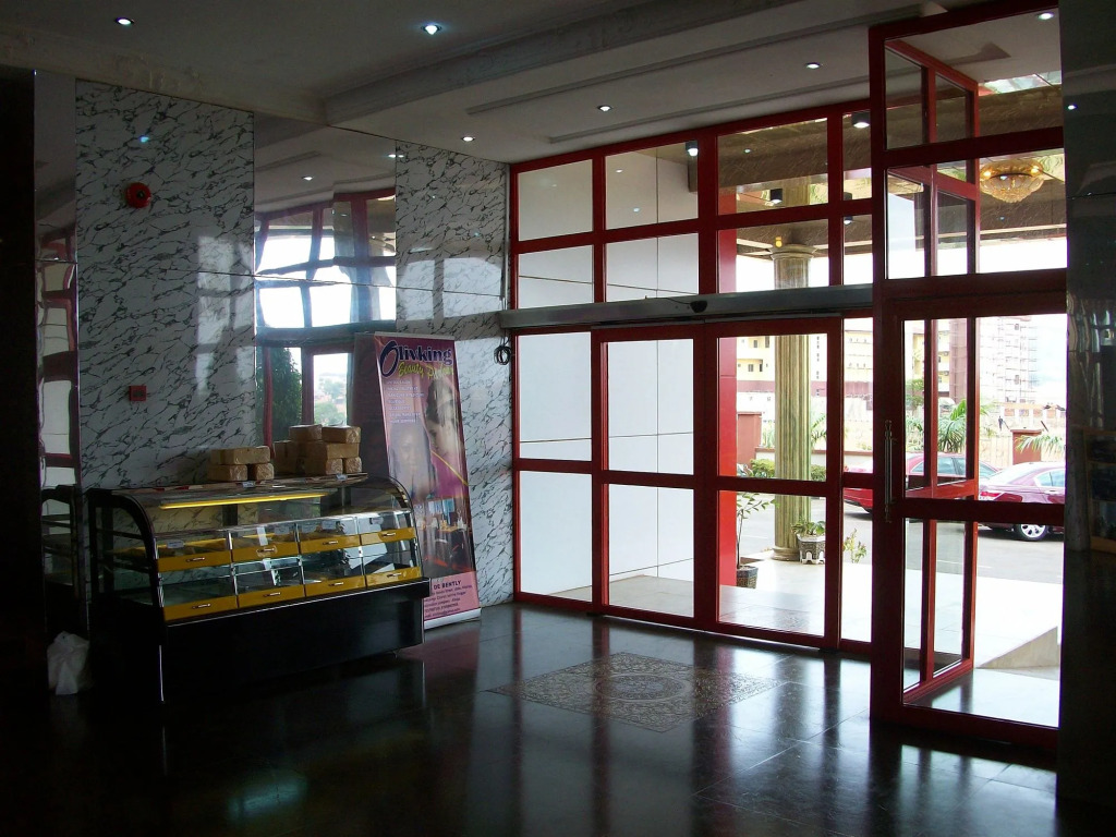 Hotel De Bently