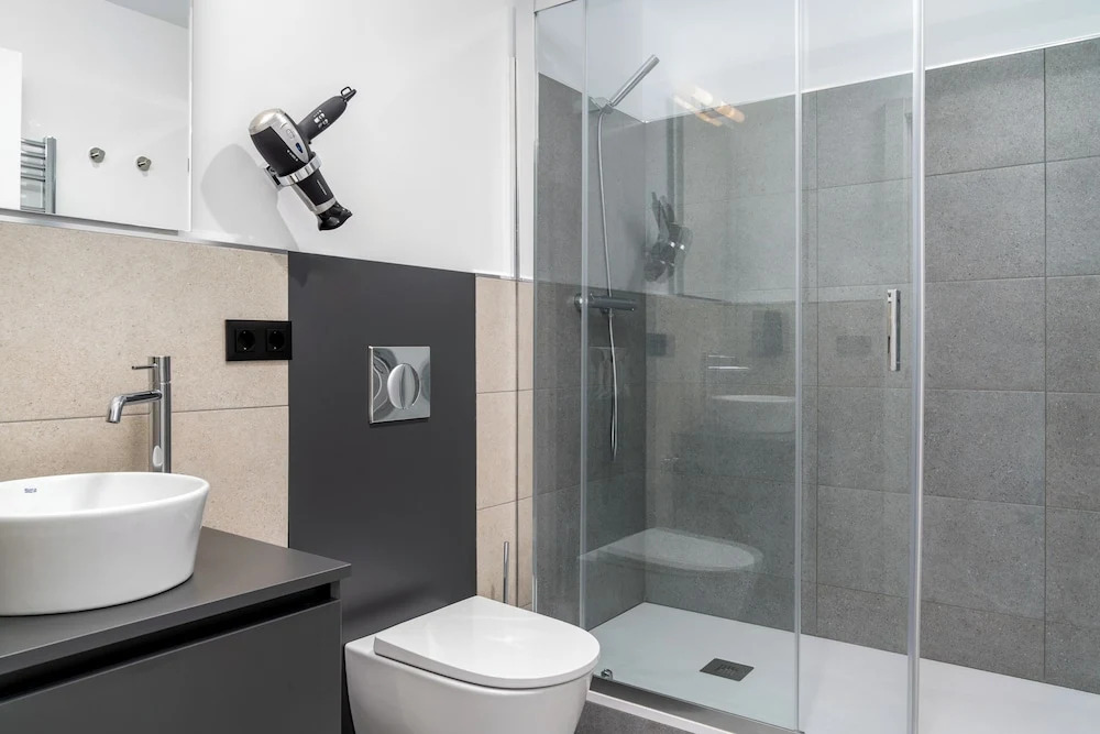 Limehome Valencia Carrer dAntonio Ferrandis